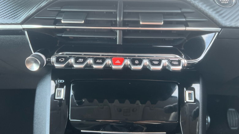 Peugeot 208 1.2 PureTech 100 Allure Premium 5dr Petrol Hatchback